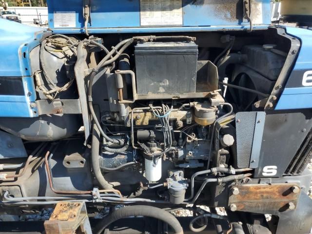 2001 Newholland Tractor