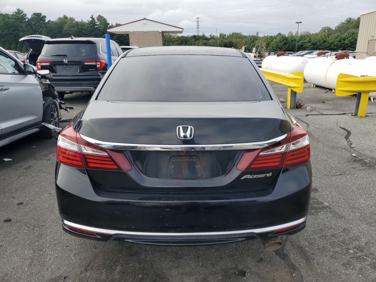 2017 Honda Accord lx