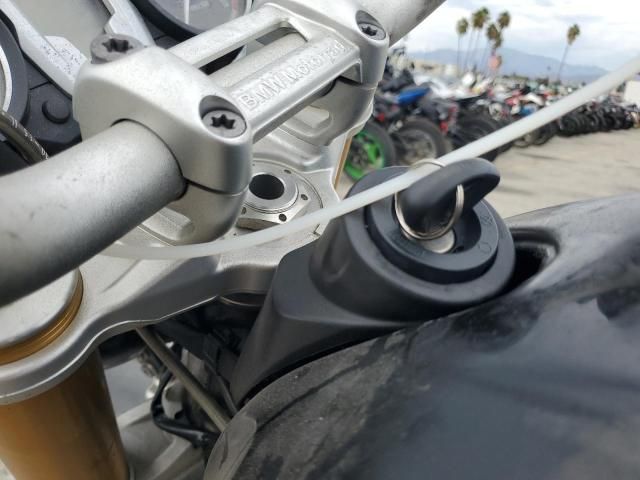 2016 BMW R Nine T