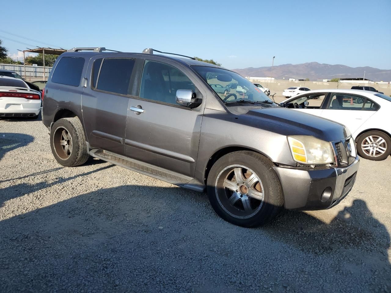 2004 Nissan Armada se