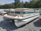 2000 Harris Kayot Pontoon