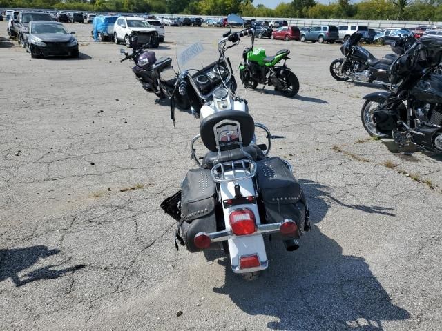 2008 Harley-Davidson Flstc