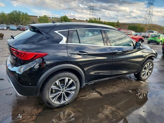 2017 Infiniti QX30 Base