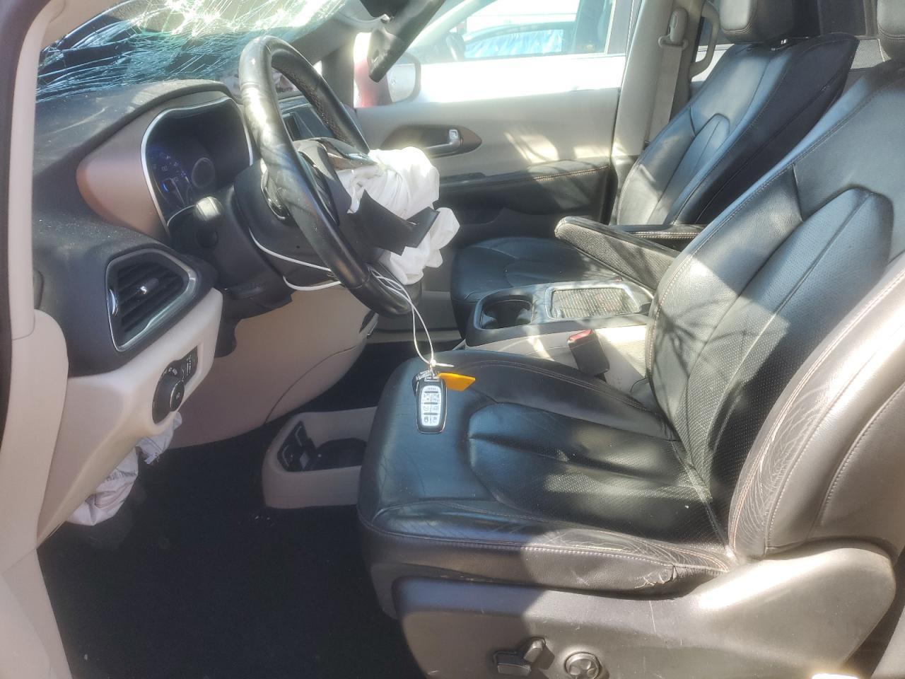 2017 Chrysler Pacifica Touring l Plus