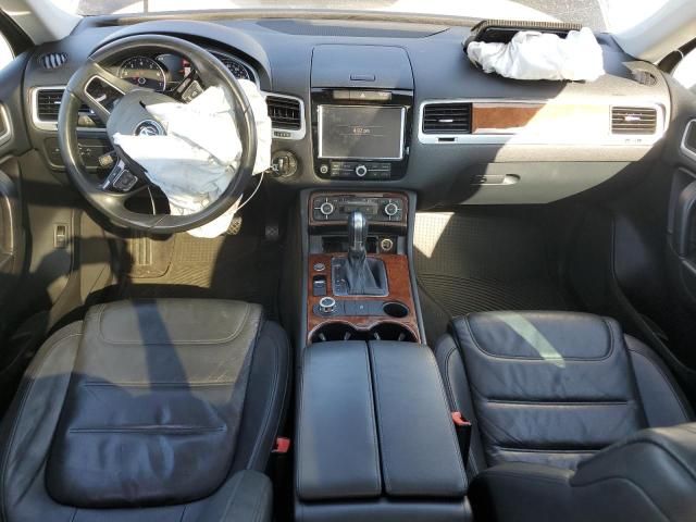 2014 Volkswagen Touareg V6