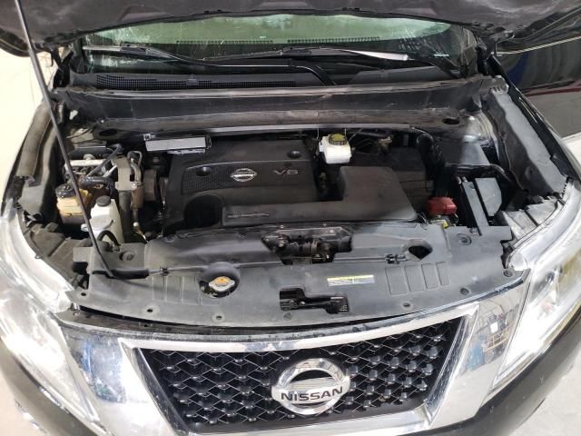 2015 Nissan Pathfinder s