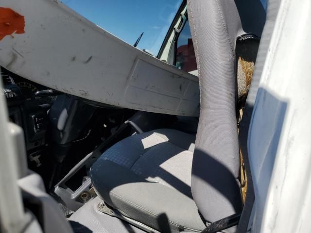 2007 Isuzu NQR