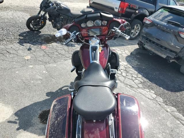 2015 Harley-Davidson Flhtcu Ultra Classic Electra Glide
