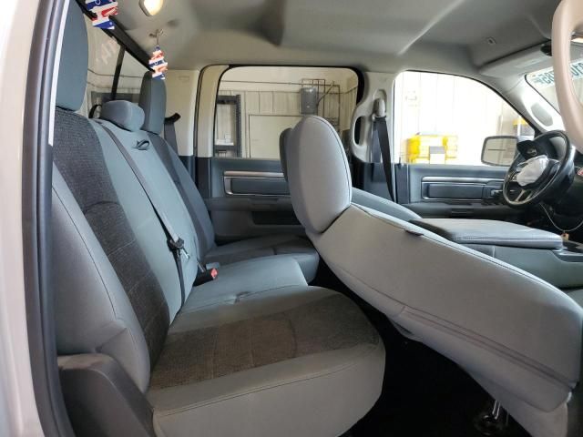 2019 Dodge RAM 1500 Classic SLT