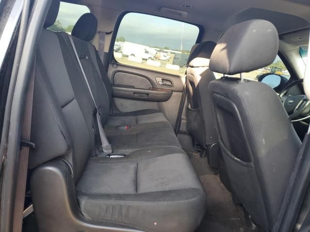 2013 Chevrolet Suburban K1500 ls