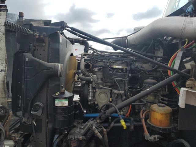2016 Westenstar 2016 Western Star 4900 Semi Truck