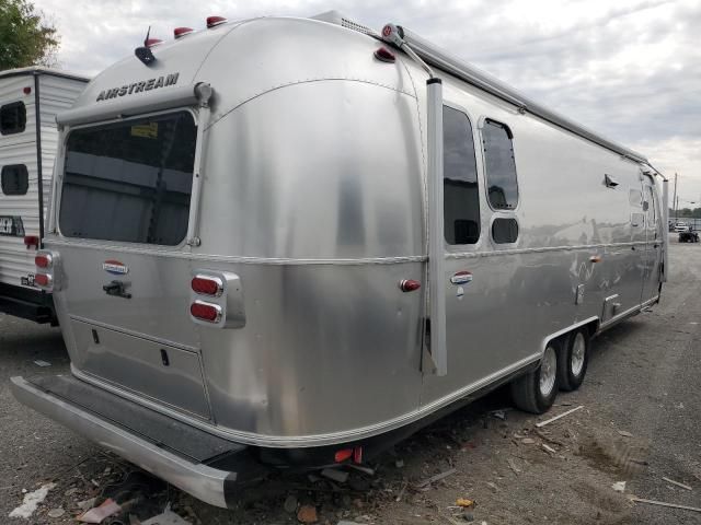 2017 Airstream M-30 Serenity