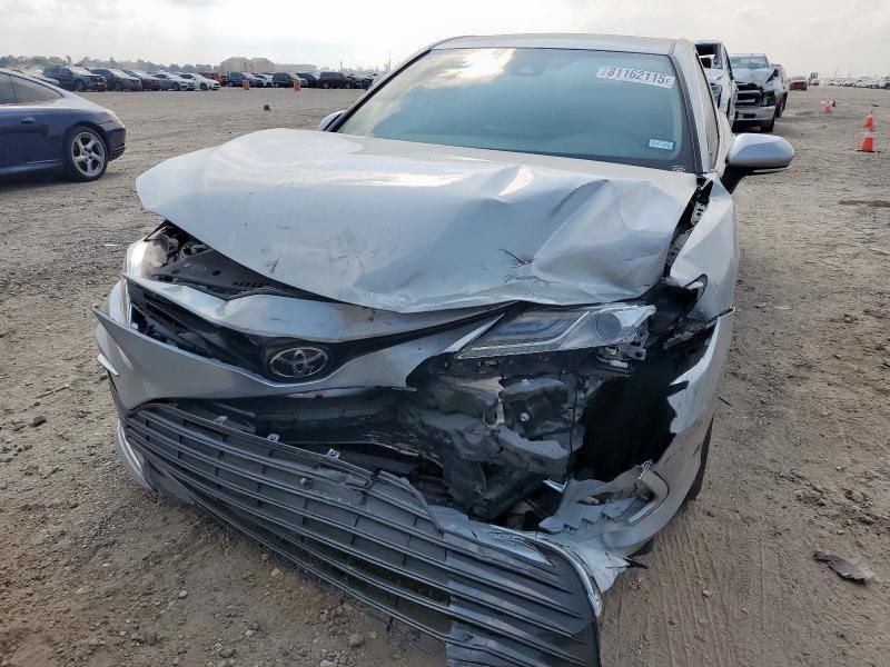 2022 Toyota Camry XLE