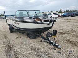 Salvage boats for sale at Des Moines, IA auction: 2022 Aluminum 2022 Alumacraft Boat