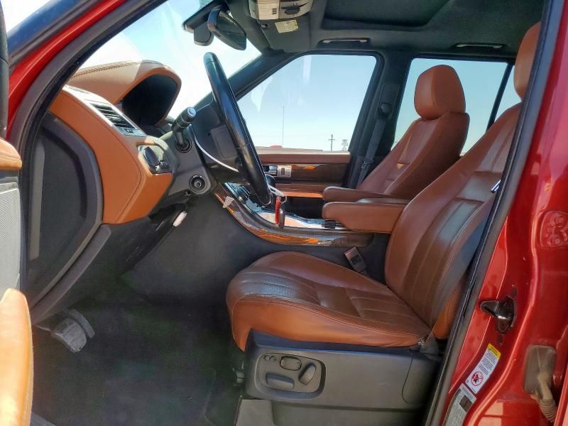 2013 Land Rover Range Rover Sport HSE Luxury