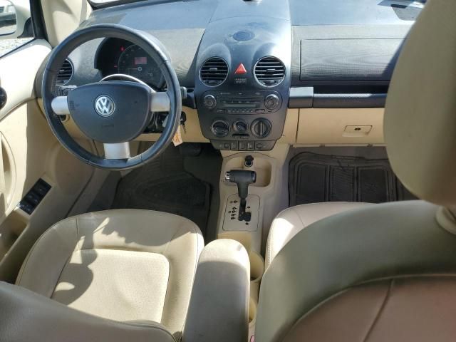 2009 Volkswagen New Beetle S