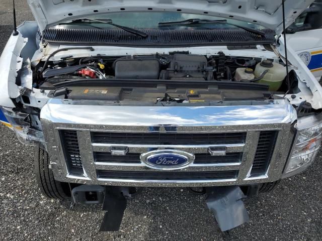 2024 Ford Econoline CU