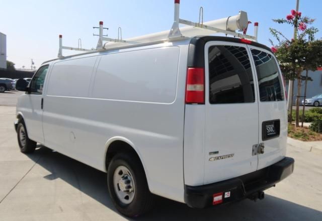 2011 Chevrolet Express G2500