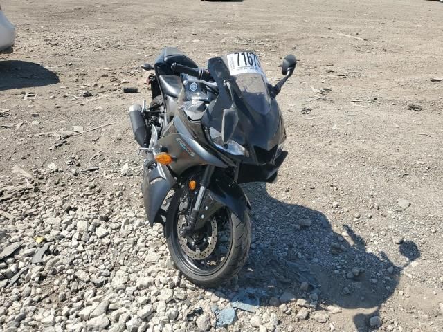 2022 Yamaha YZFR3 A
