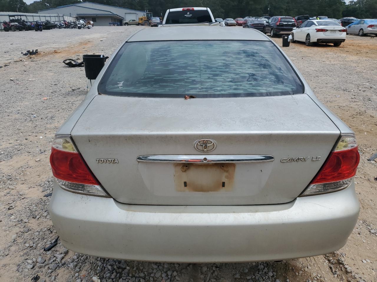 2005 Toyota Camry le
