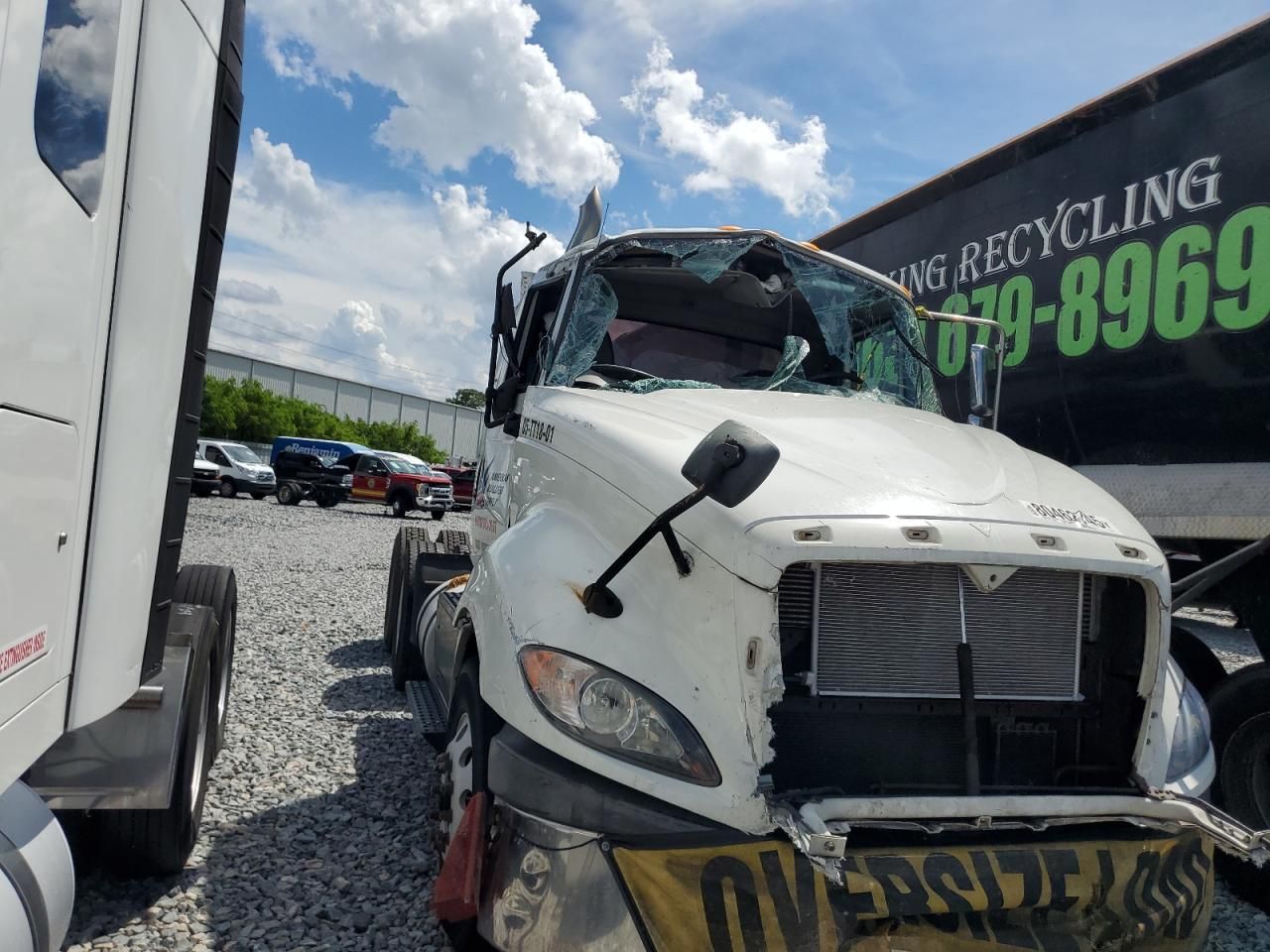 2016 International Prostar Semi Truck