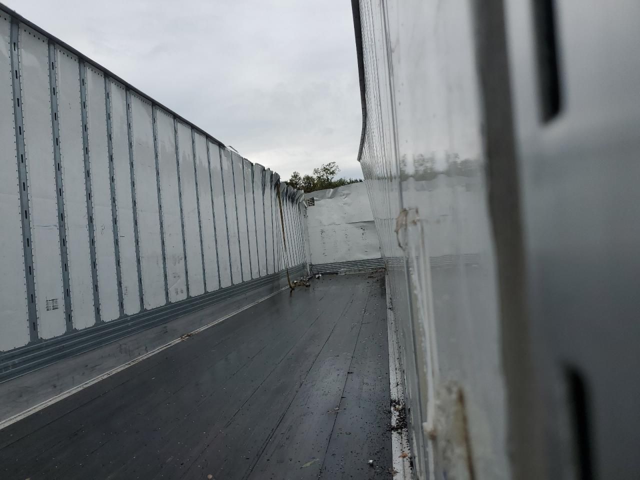 2024 Utility VS2DX DRY Van Trailer