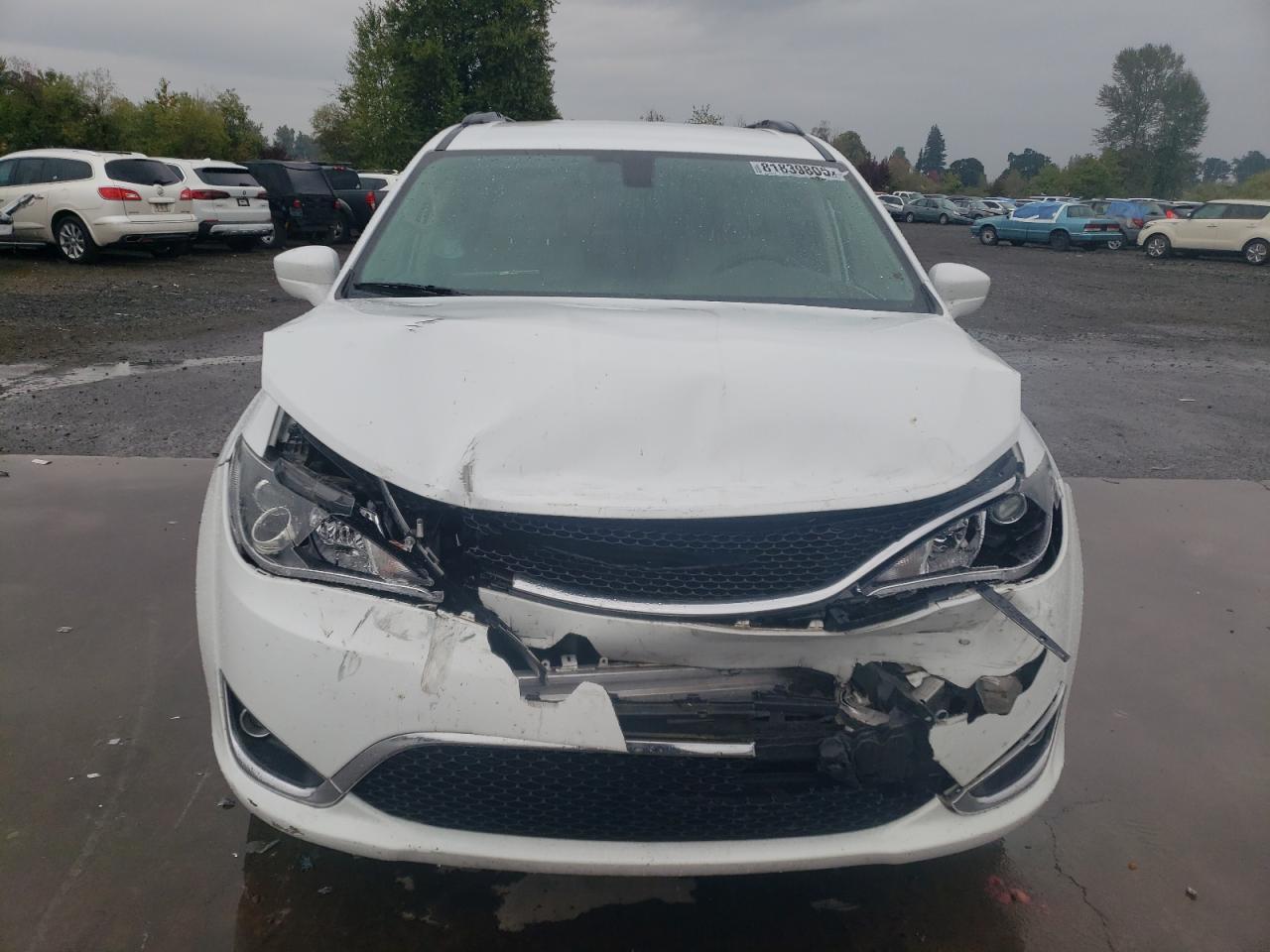 2017 Chrysler Pacifica Touring l