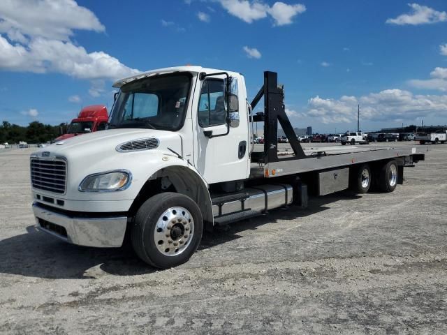 2017 Frht 2017 Freightliner M2 106 Medium Duty