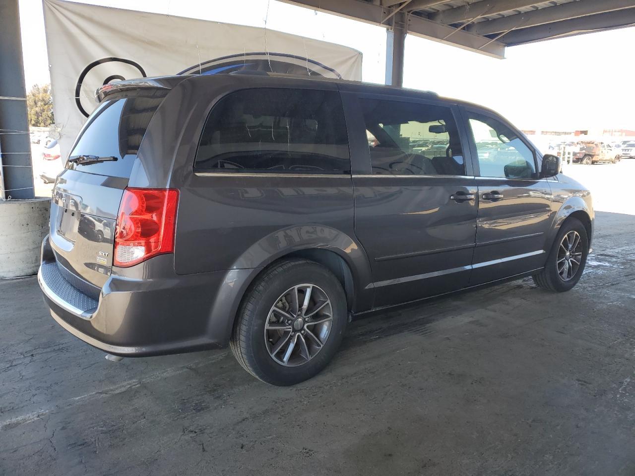 2017 Dodge Grand Caravan sxt