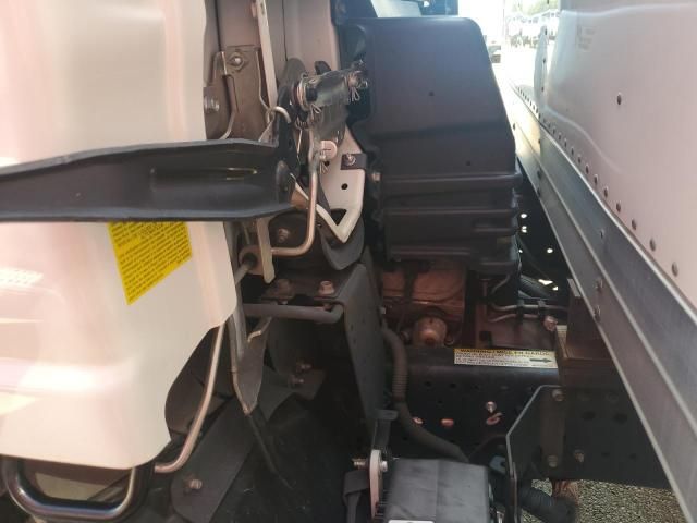 2019 Isuzu NPR HD-Trucks