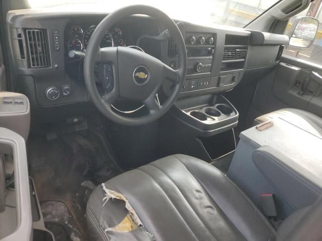 2021 Chevrolet Express G2500