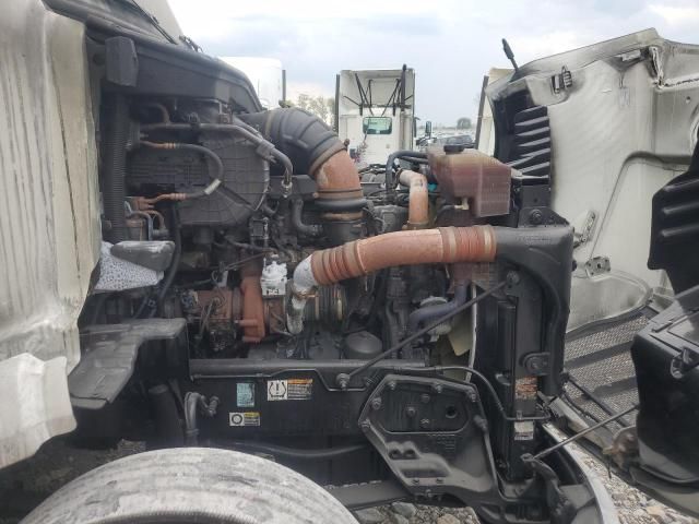 2022 Peterbilt 579 Semi Truck