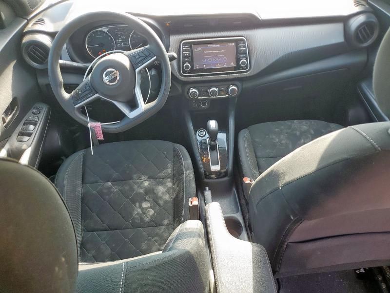 2020 Nissan Kicks S