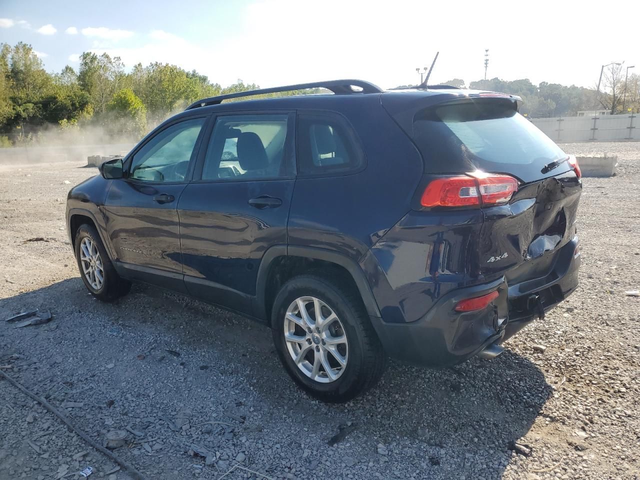2015 Jeep Cherokee Sport