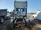 2015 Freightliner Cascadia 125 Semi Truck
