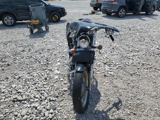 2005 Honda VT1100 C