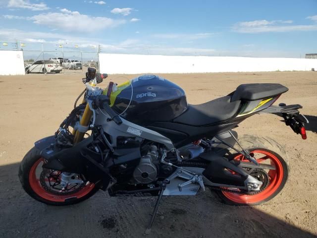 2026 Aprilia RS 660