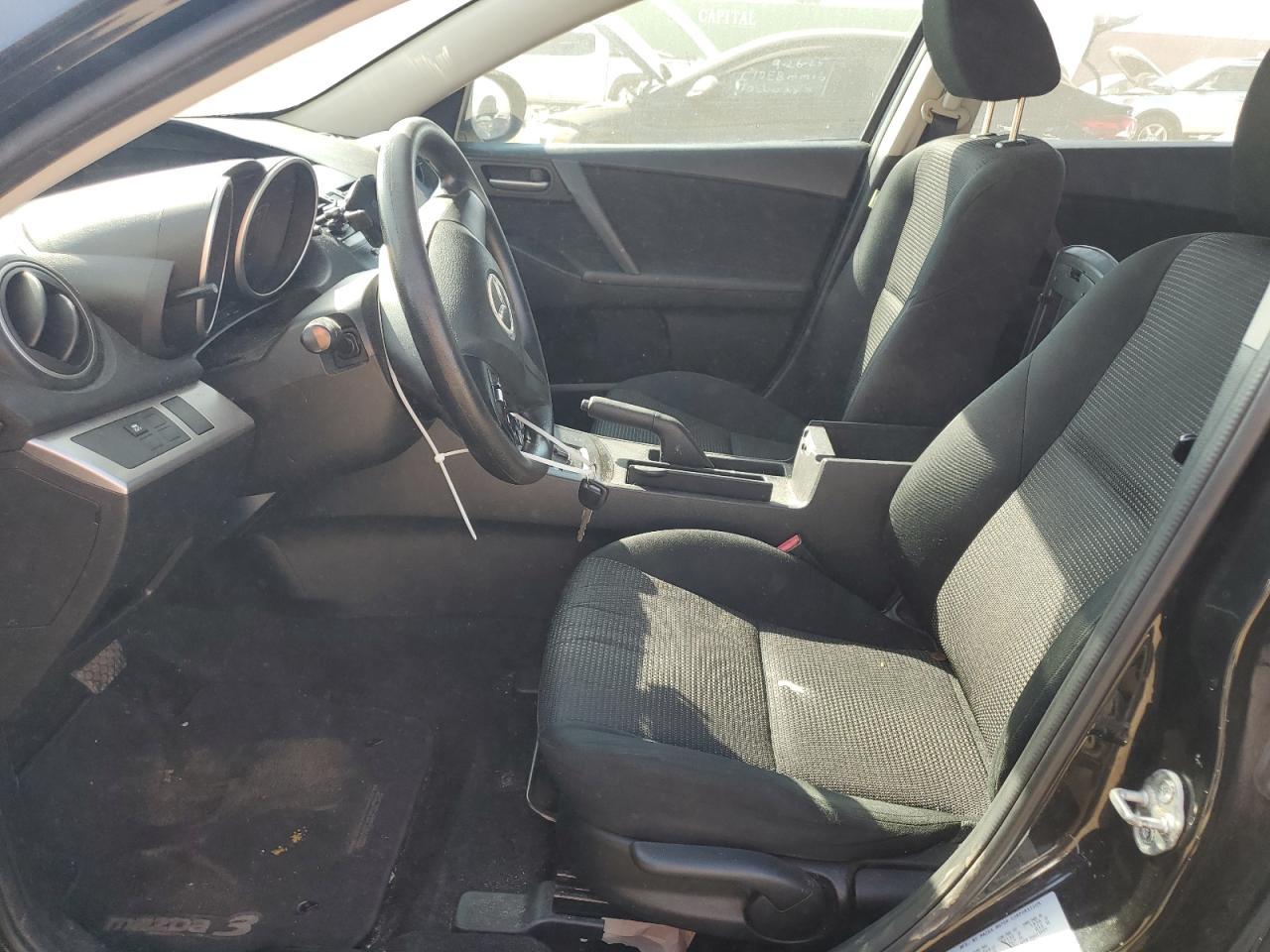 2012 Mazda 3 I