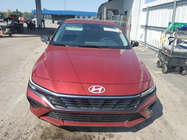 2024 Hyundai Elantra Limited