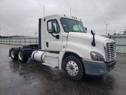 Salvage trucks for sale at Dunn, NC auction: 2018 Freightliner Cascadia 125 Semi Truck