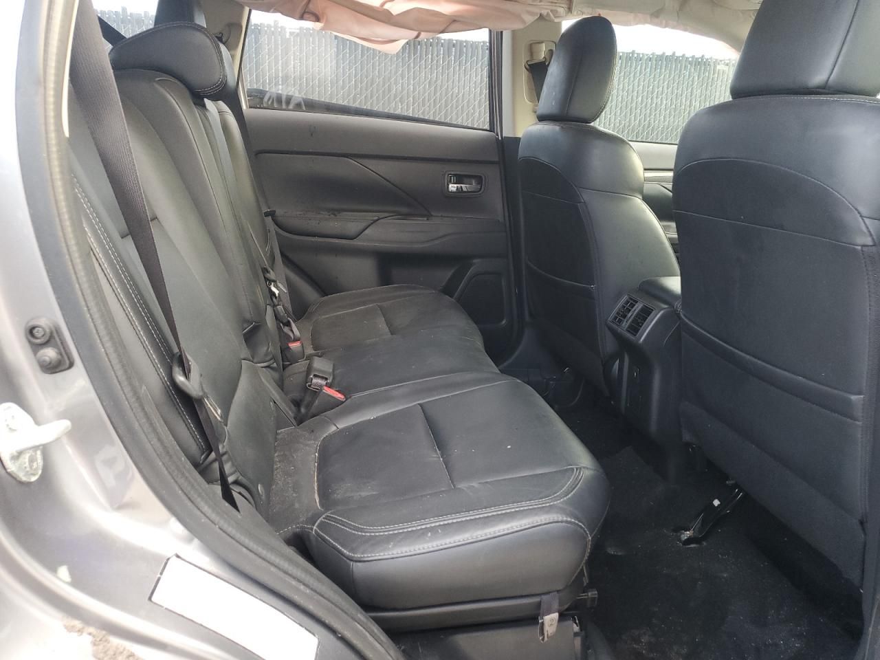 2019 Mitsubishi Outlander se