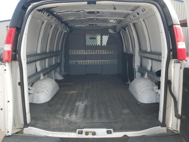 2021 Chevrolet Express G2500