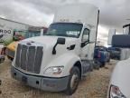 2016 Peterbilt Tractor 2016 Peterbilt 579 Semi Truck