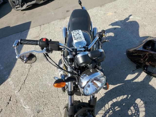 2011 Moto Guzzi V7 Classic