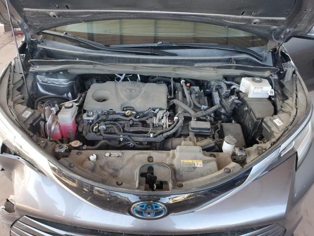 2021 Toyota Sienna Limited