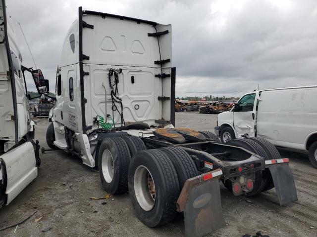 2021 Freightliner Cascadia 126 Semi Truck