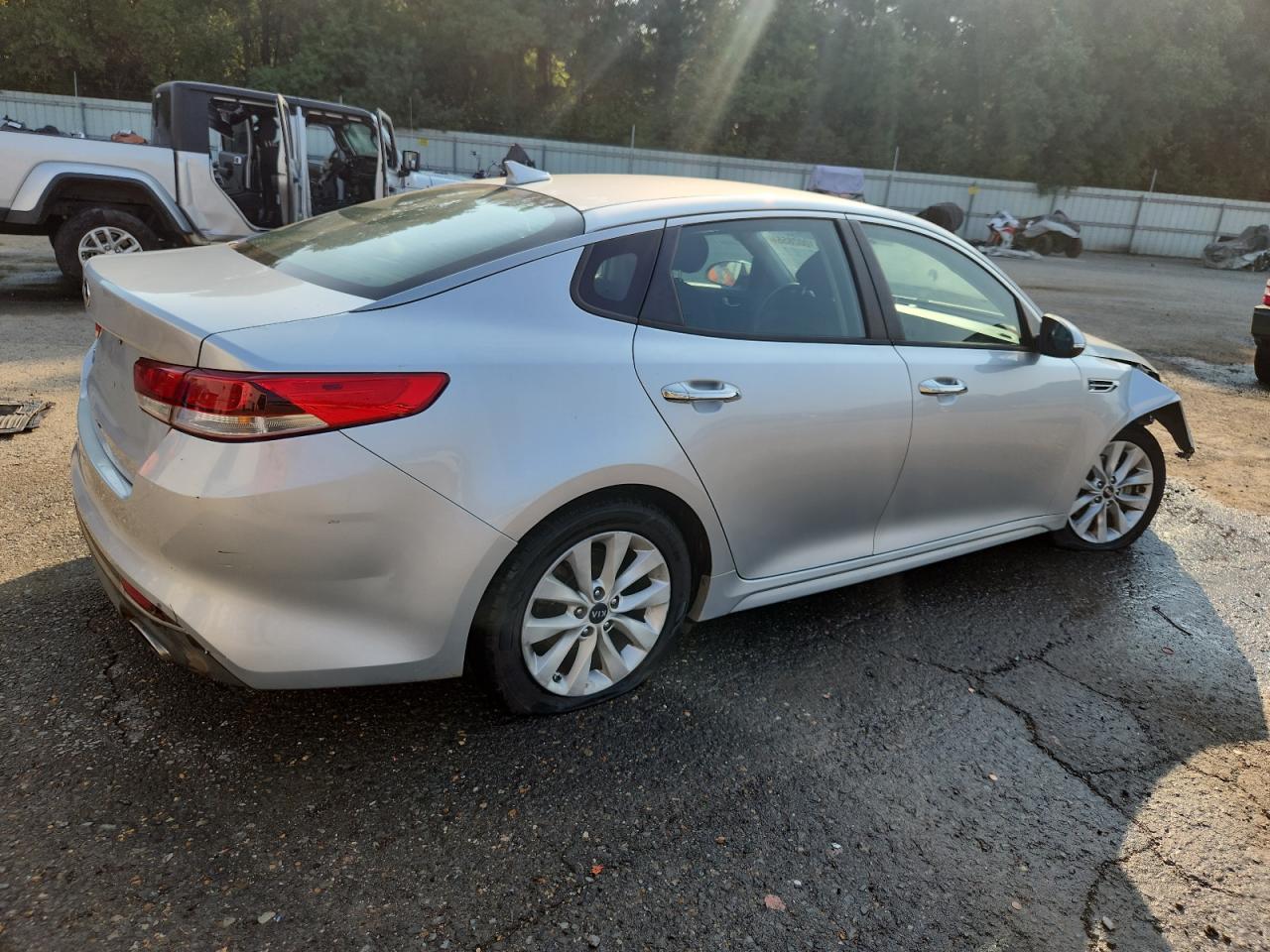 2017 KIA Optima lx