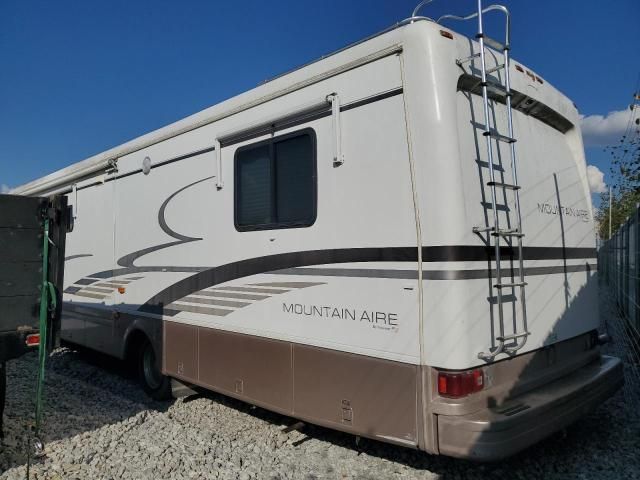 1997 Freightliner Chassis M Line Motor Home