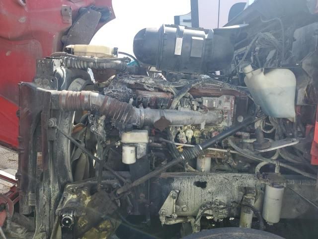2008 Kenworth T680 Semi Truck