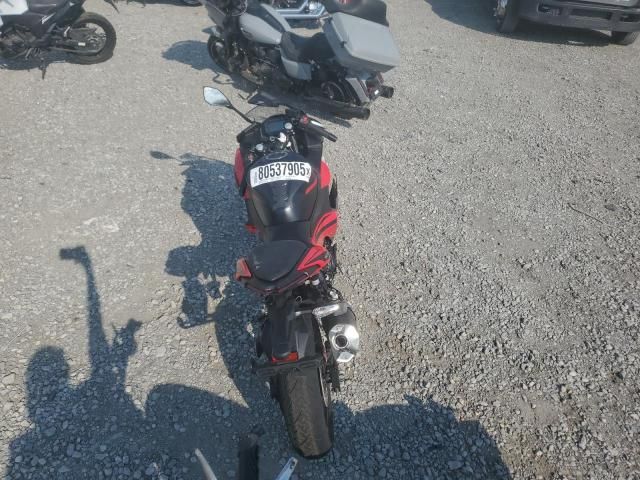 2025 Kawasaki EX500
